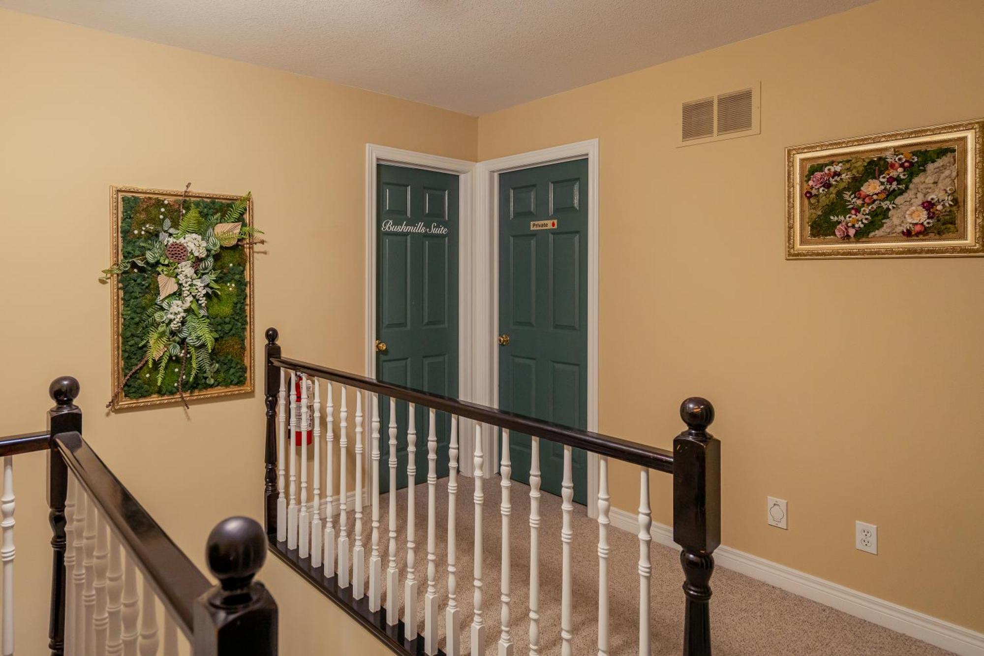 Bed and Breakfast Old Town Country Landing Niagara-on-the-Lake Екстер'єр фото
