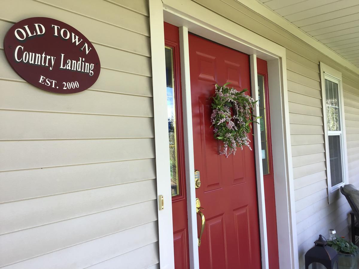 Bed and Breakfast Old Town Country Landing Niagara-on-the-Lake Екстер'єр фото